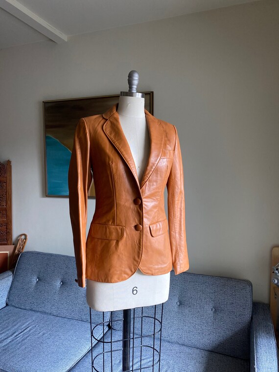 Vintage Leather Blazer / 70's Leather Blazer / Fit