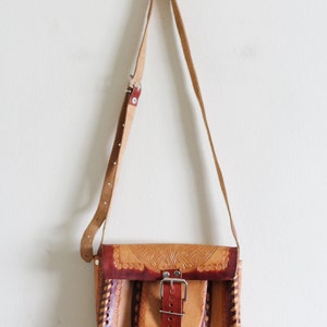 Vintage 70's Tooled Leather Purse / Hippie Boho Style image 3