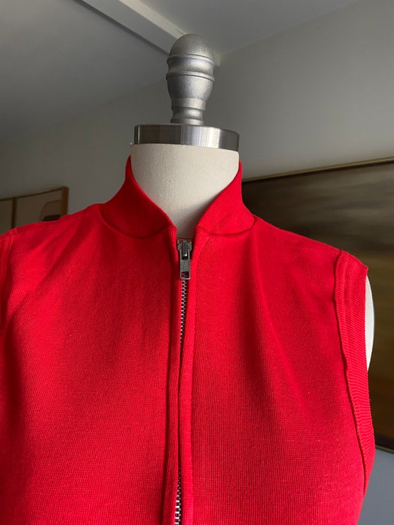 Vintage 80's Red Fleece Vest, Zip Up, Sleeveless,… - image 6