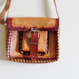 Vintage 70's Tooled Leather Purse / Hippie Boho Style image 1