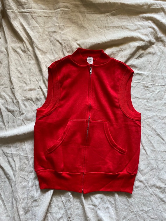 Vintage 80's Red Fleece Vest, Zip Up, Sleeveless,… - image 5