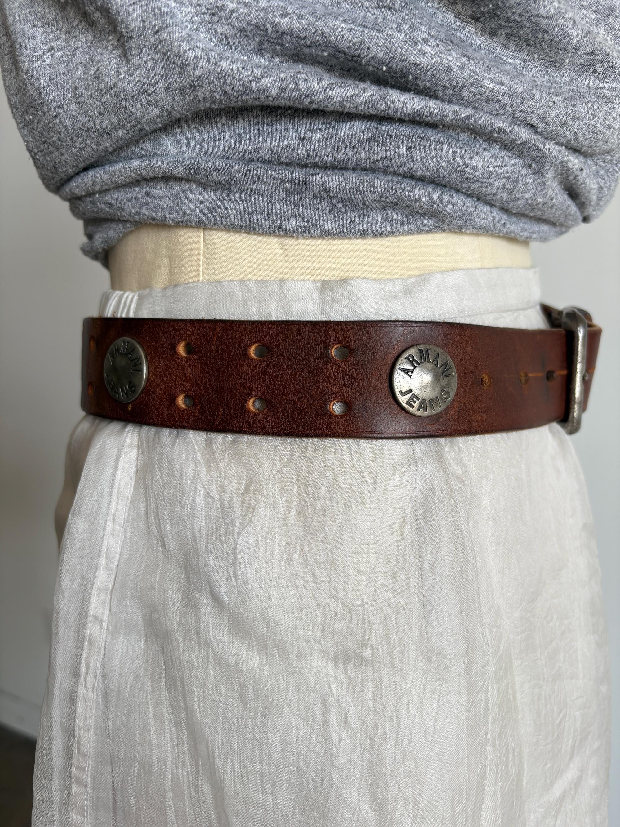 【ビンテージ】GIORGIO ARMANI アルマーニ　ブラウンレザーベルト ビンテージ】GIORGIO ARMANI アルマーニ ブラウンレザーベルト