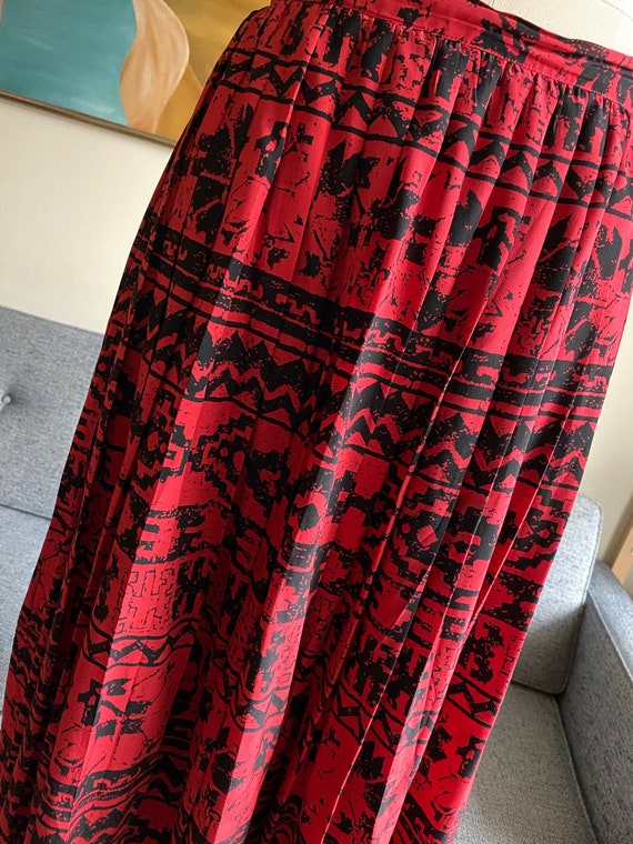 Vintage Red Silk Pleated Skirt, 80's Silk Skirt, … - image 6