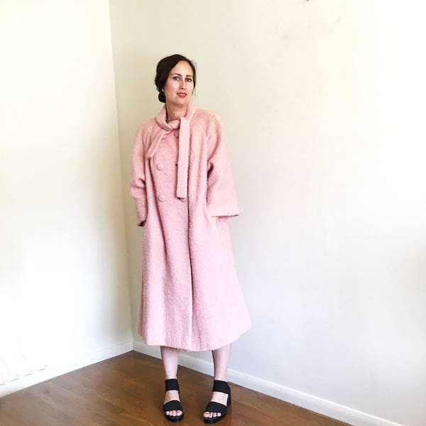 60's Vintage Lilli Ann Pink Coat / Oversized Coat / Mid Century Modern