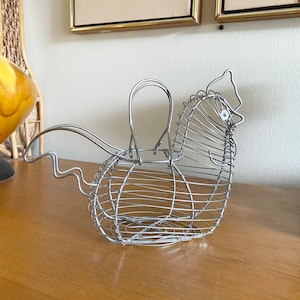 Vintage Wire Chicken Basket, Egg Basket, Home Decor