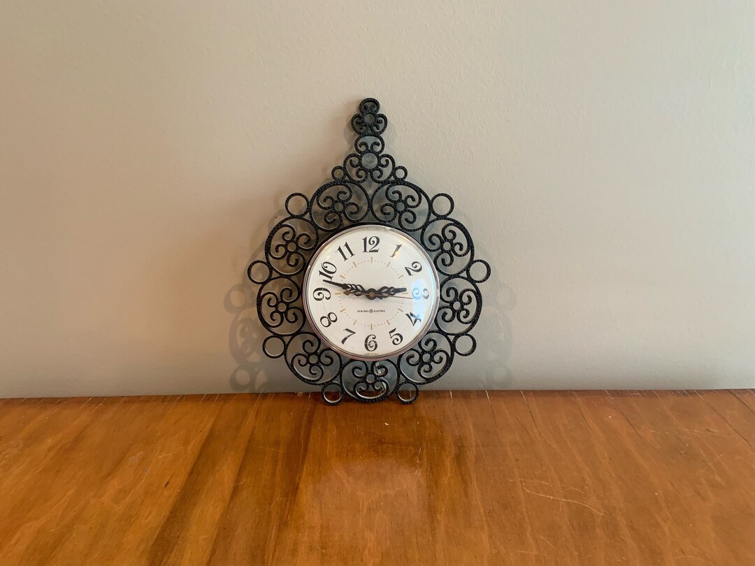 Vintage General Electric Wall Clock Mid Century Clock GE Model 2151 Etsy