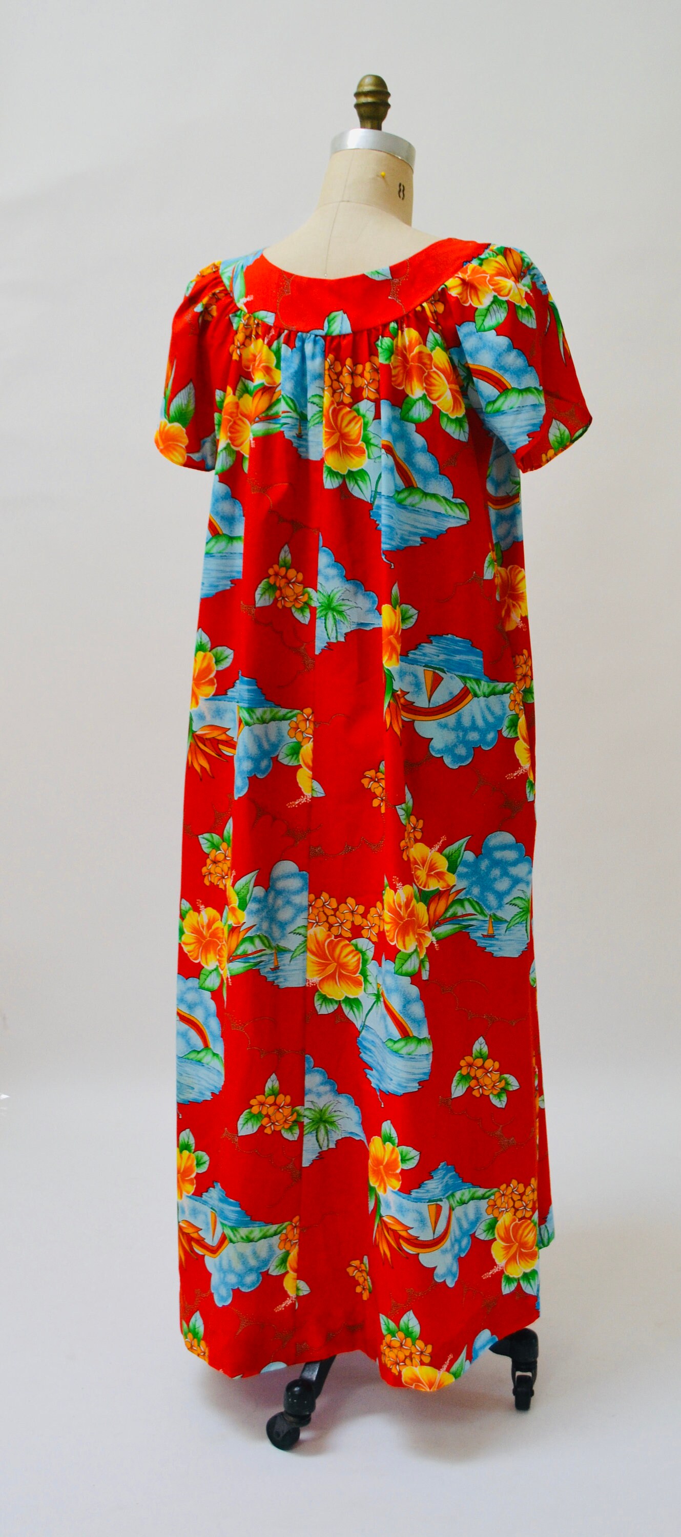 80s Vintage Red Hawaiian Floral Print Dress Large Beach Cover up Moo ...