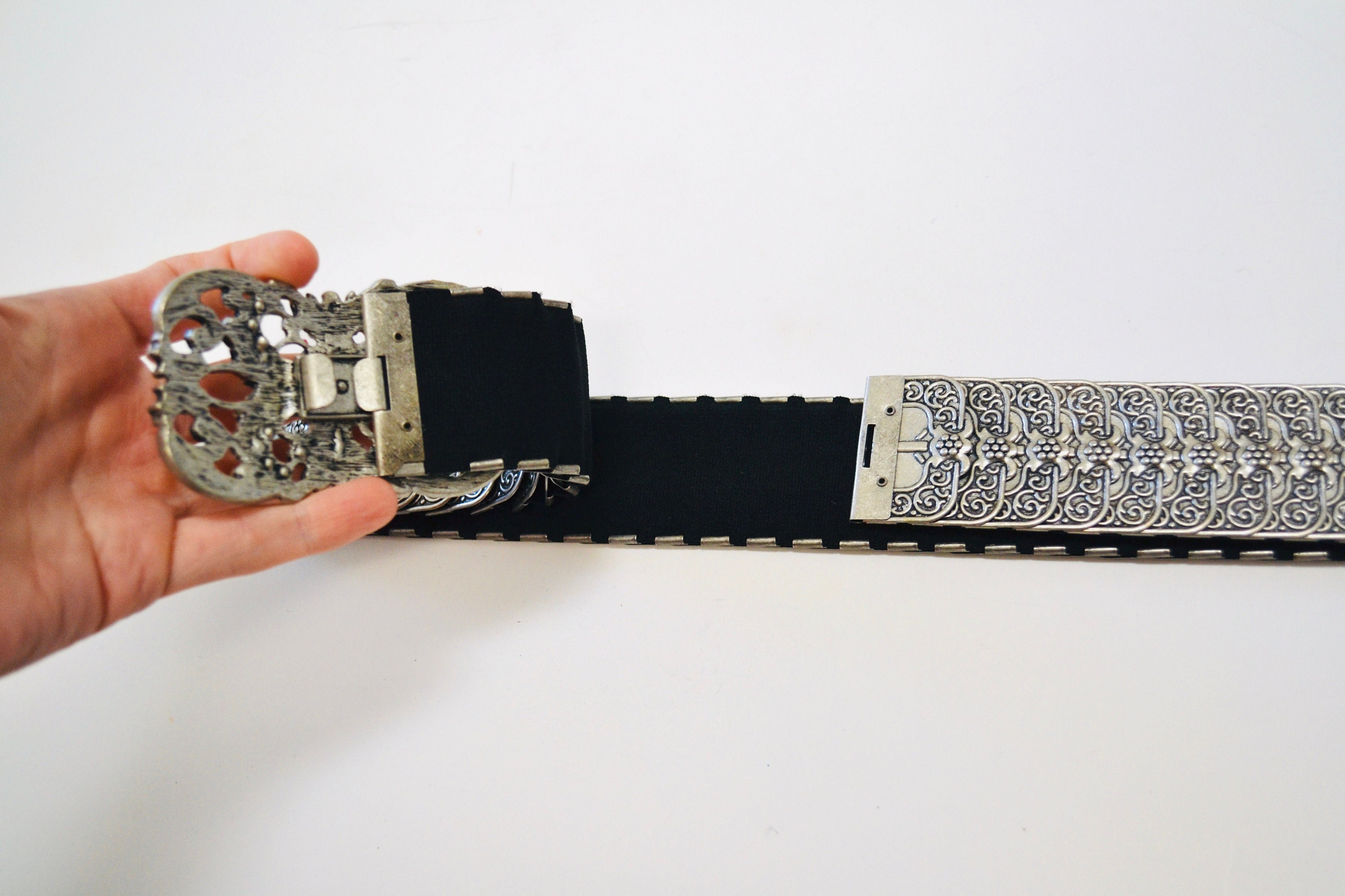 90s Y2k 2000s Vintage Silver Stretch Belt Metal Silver 90s Y2k 2000s Vintage Silver Stretch Belt Metal Silver