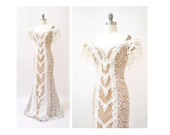 90s 00s Vintage White Lace Wedding Gown Dress By Bob Mackie Size xxs Xs// Vintage Wedding Gown White Lace off the shoulder Beach Wedding xxs