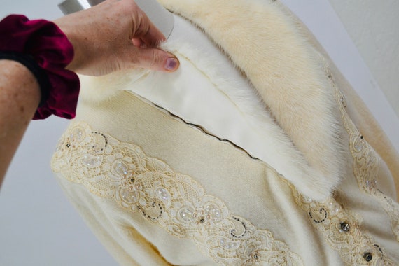 50s Vintage Cream Mink Fur Collar Beaded Cardigan… - image 5