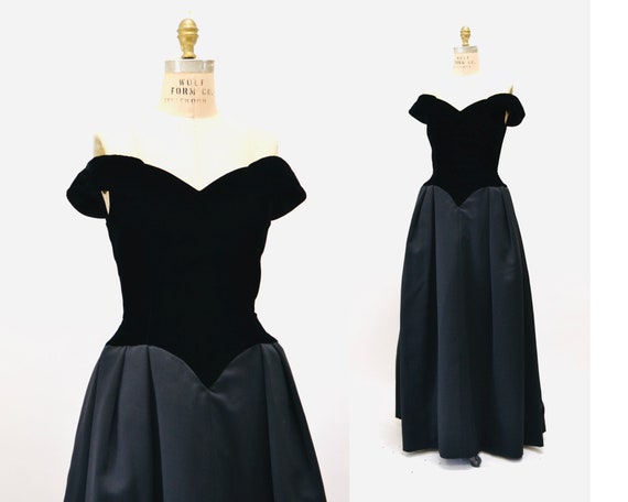 80s 90s Vintage Black Ball Gown Evening Gown Dres… - image 1