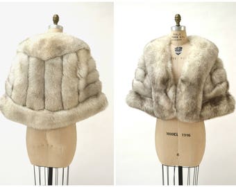 Vintage Cream Fur Cape// Vintage Fur Stole Fox Fur// Vintage Fur Cape Cream White Fox Fur Stole Cape Winter Wedding