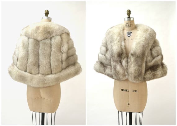 Vintage Cream Fur Cape// Vintage Fur Stole Fox Fu… - image 1