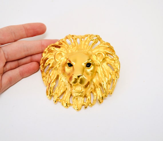 90s Vintage GOLD Large Lion Head Belt Buckle And … - image 5