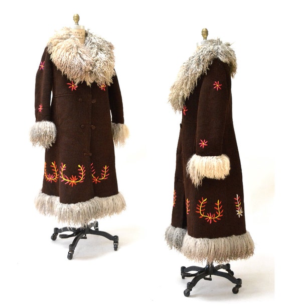 Vintage Embroidered Shearling Afghan Jacket Coat … - image 3