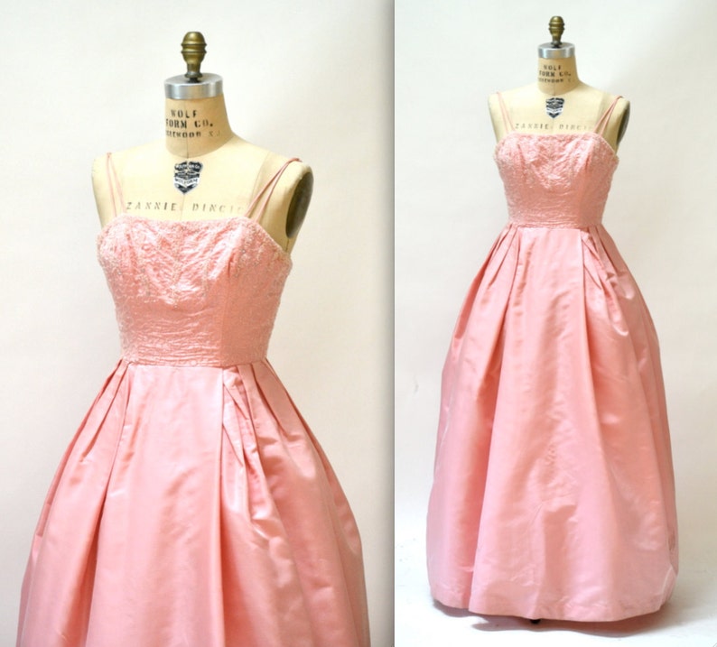 1950s Vintage Prom Dress Size Small Medium Pink// 1950s Vintage Bridesmaid Wedding Dress Evening Gown Beaded in Pink Size Small Medium image 2