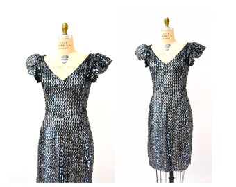 80s Glam Sequin Dress Silver Black Medium Large Body Con Knit Dress // 80s Prom Party Vintage Metallic Sequin Dress Drag Queen Pageant