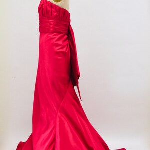 90s 2000s Vintage Strapless Red Silk Gown Dress Evening Ball Gown Small Medium Melinda Eng Strapless Gown Dress Long Red Train Dress image 3