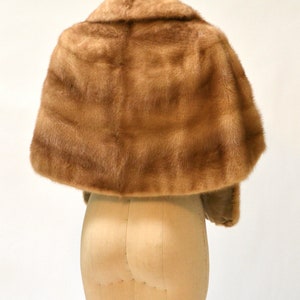 Vintage Mink Stole Honey Blonde Vintage Fur Stole Cape// Vintage Fur Cape in Blonde Cream Brown Winter Wedding image 8