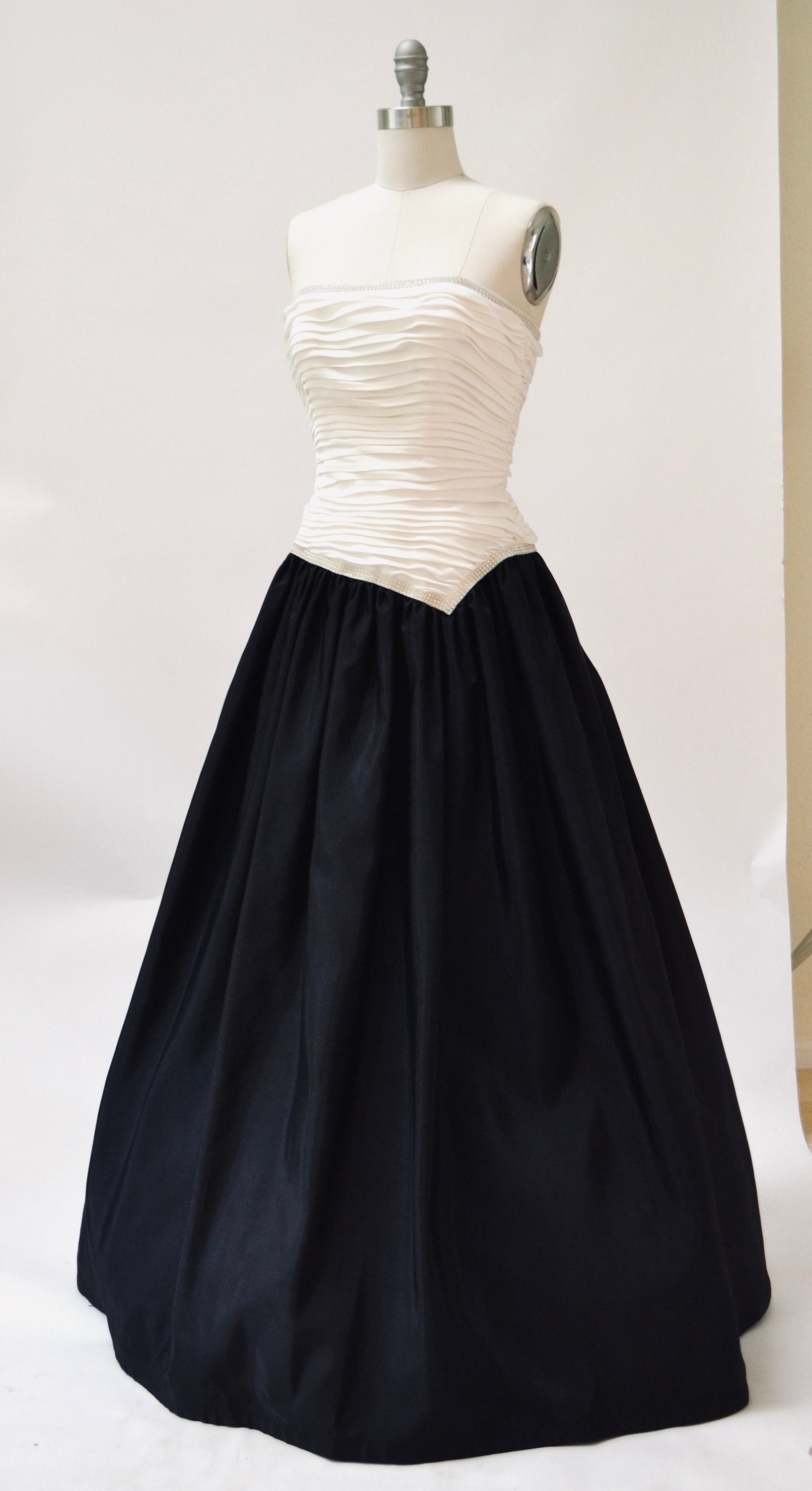 Vintage Black and White Ball Gown Evening Gown Dress Strapless | Etsy