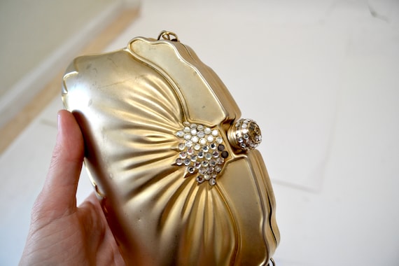 90s Vintage Metallic Gold Metal Clutch Evening Ba… - image 2