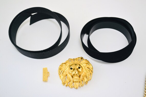 90s Vintage GOLD Large Lion Head Belt Buckle And … - image 2