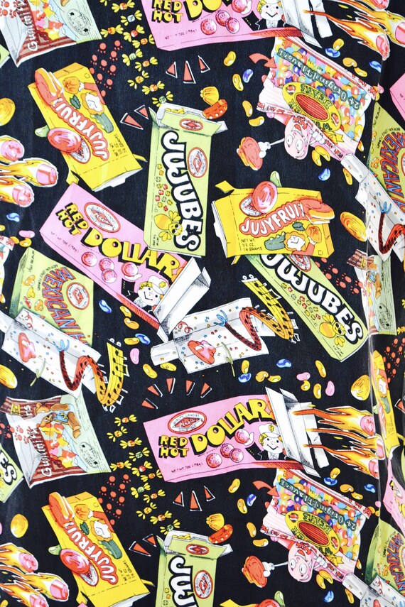 90 s vintage moyen Nicole Miller soie chemise moyen vintage avec impression de bonbons Junk Food / / Pop des années 90 art oral chemise de soie imprimé ea7416 90 s vintage moyen Nicole Miller soie chemise moyen vintage avec impression de bonbons Junk Food / / Pop des années 90 art oral chemise de soie imprimé ea7416