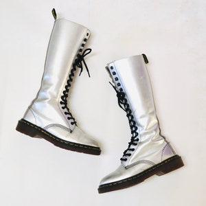 Dr marten deals silver boots