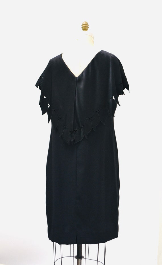 90s Vintage Black Crepe Dress with Embroidered Ey… - image 7