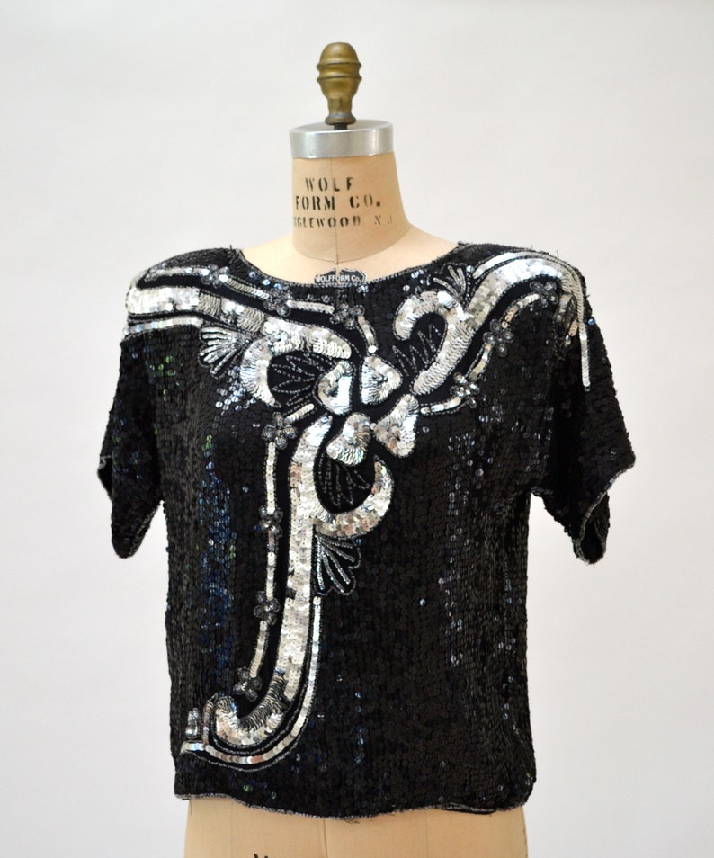 Vintage Black Sequin Top Shirt Black Silver Small Art Deco Flapper Inspired// Vintage Metallic Sequin Shirt Top Silver Black Small image 2