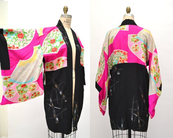 Vintage Kimono Jacket Robe Pink Black Fan Floral … - image 9