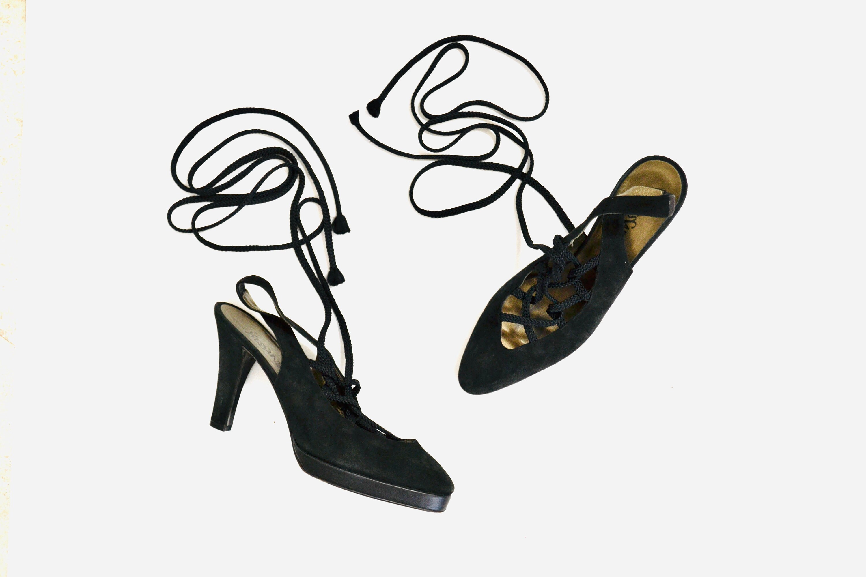 SAINT LAURENT ブラックハイヒール ホワイトストーン 美品 il_fullxfull.6044857390_6fbo.jpg