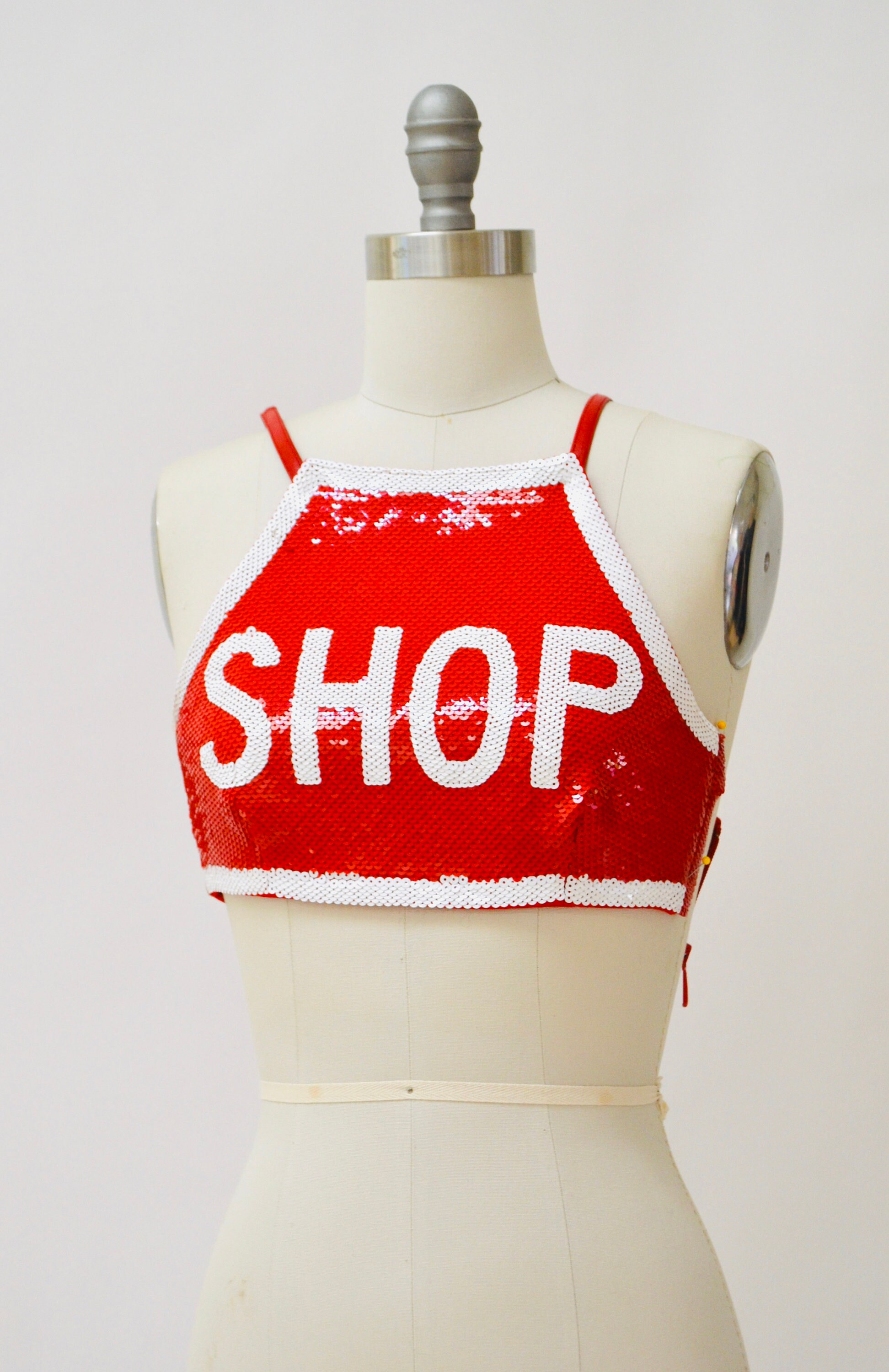 MOSCHINO COUTURE 赤 クロップドパーカー 新品未使用 MOSCHINO COUTURE 赤 クロップドパーカー 新品未使用 - メルカリ