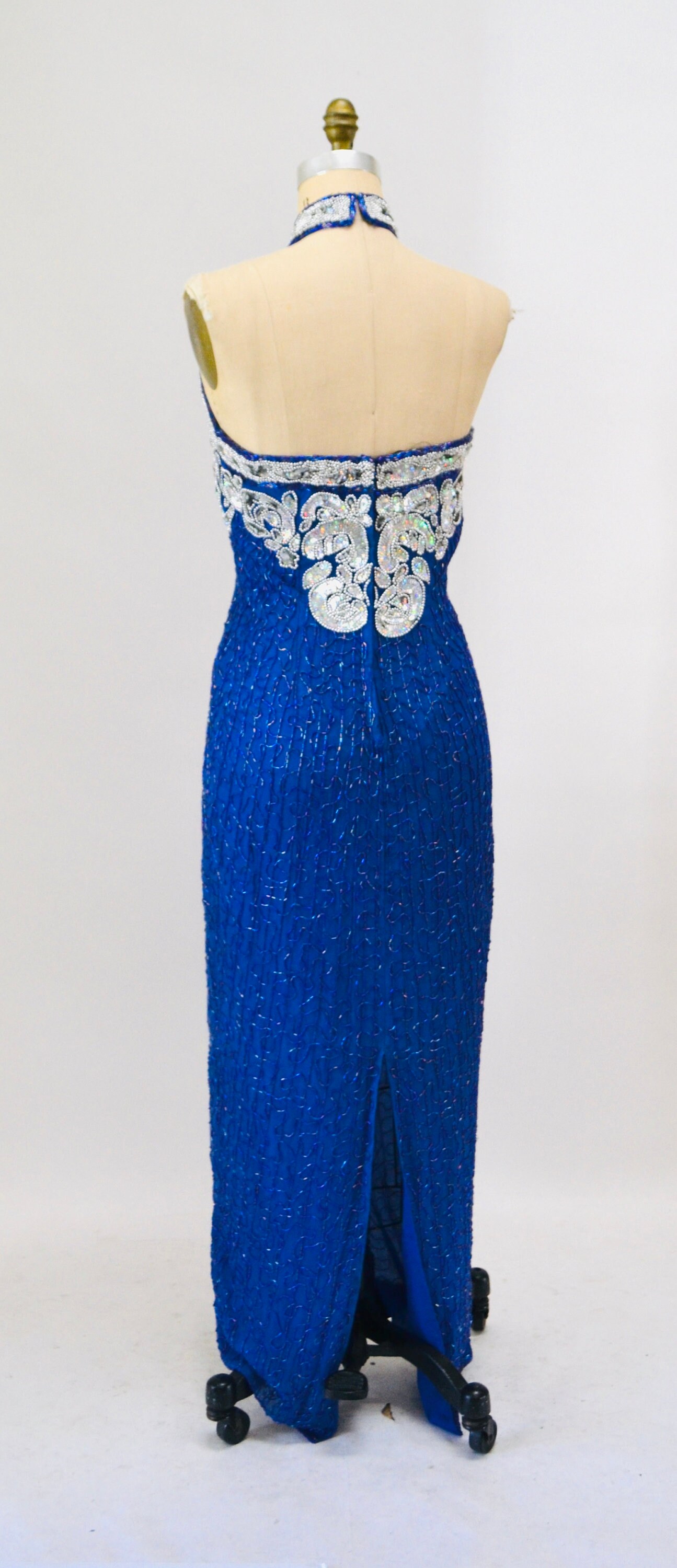 90s Vintage Blue Silver Beaded Gown Sequin Dress Medium Large Blue Halter Neck Silk Pageant Gown // Vintage Blue Pageant Barbie Gown 90s Vintage Blue Silver Beaded Gown Sequin Dress Medium Large Blue Halter Neck Silk Pageant Gown // Vintage Blue Pageant Barbie Gown