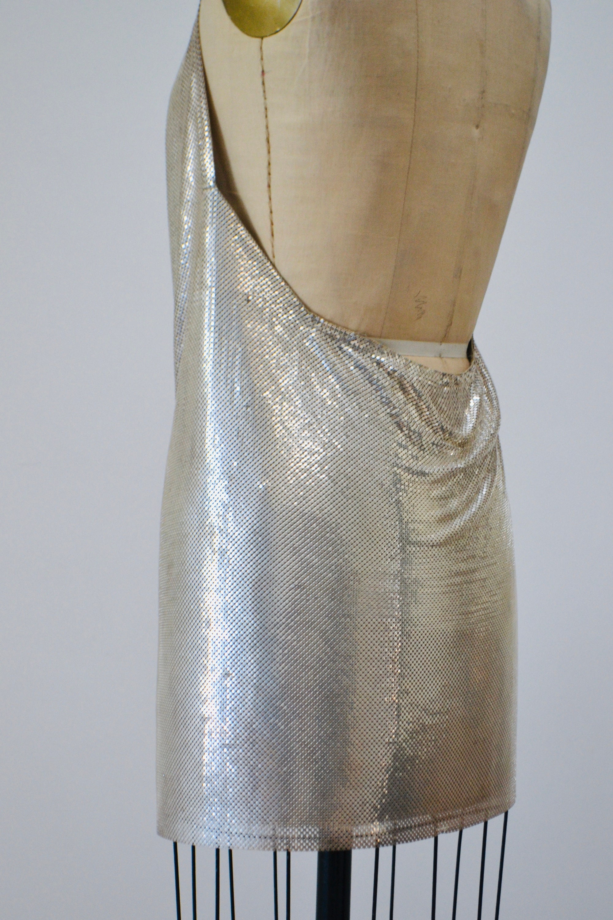 70s 80s Vintage Silver Metal Mesh Dress Whiting & Davis 70s 80s Vintage Silver Metal Mesh Dress Whiting & Davis