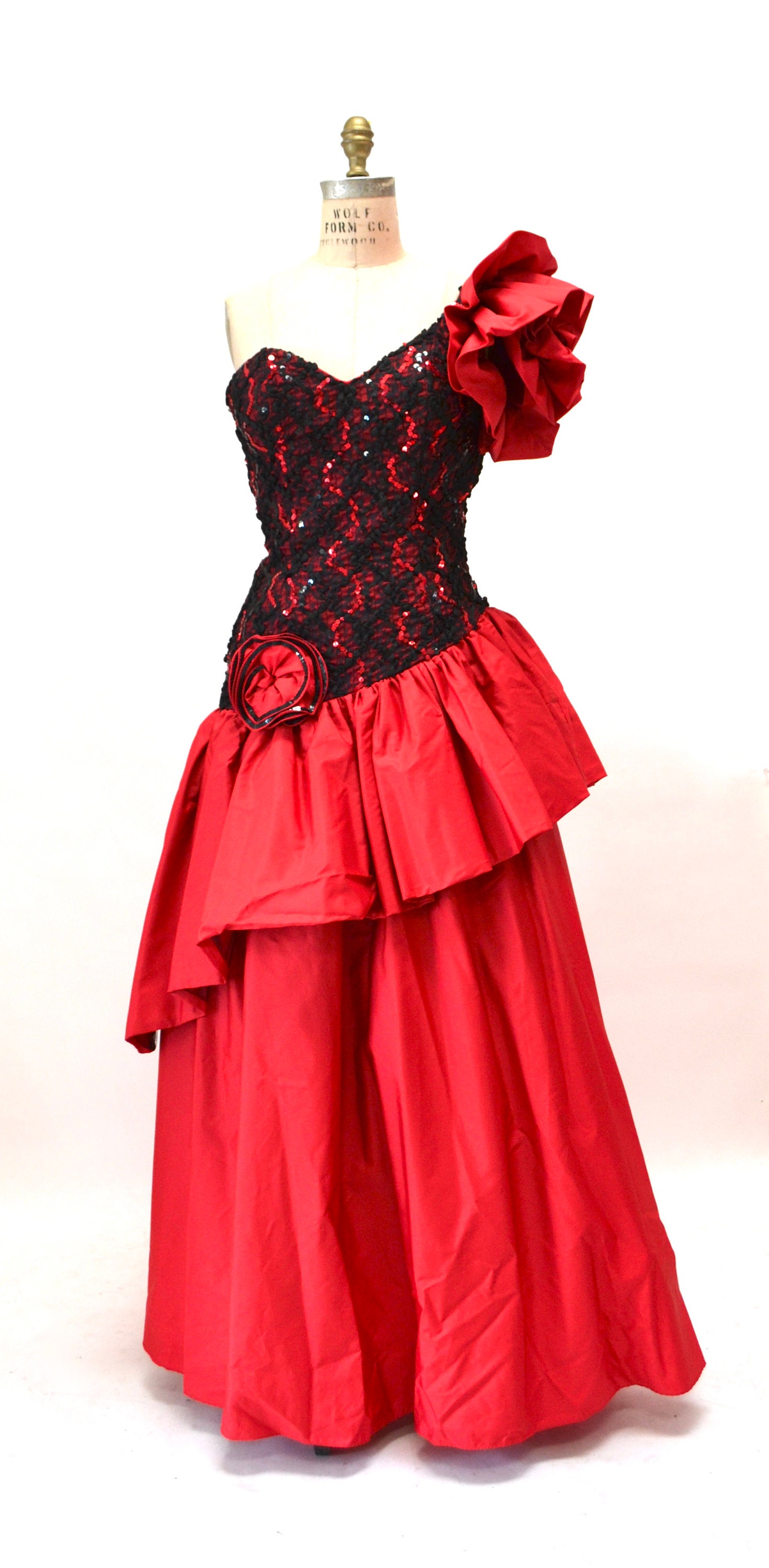 80s prom dress costume Smiffys King : Clothing, Shoes & Jewelry Complete the look with your hair in a classic high pony with the included matching scrunchie and youre ready to dance the night away! Party Tips | Totally Rad