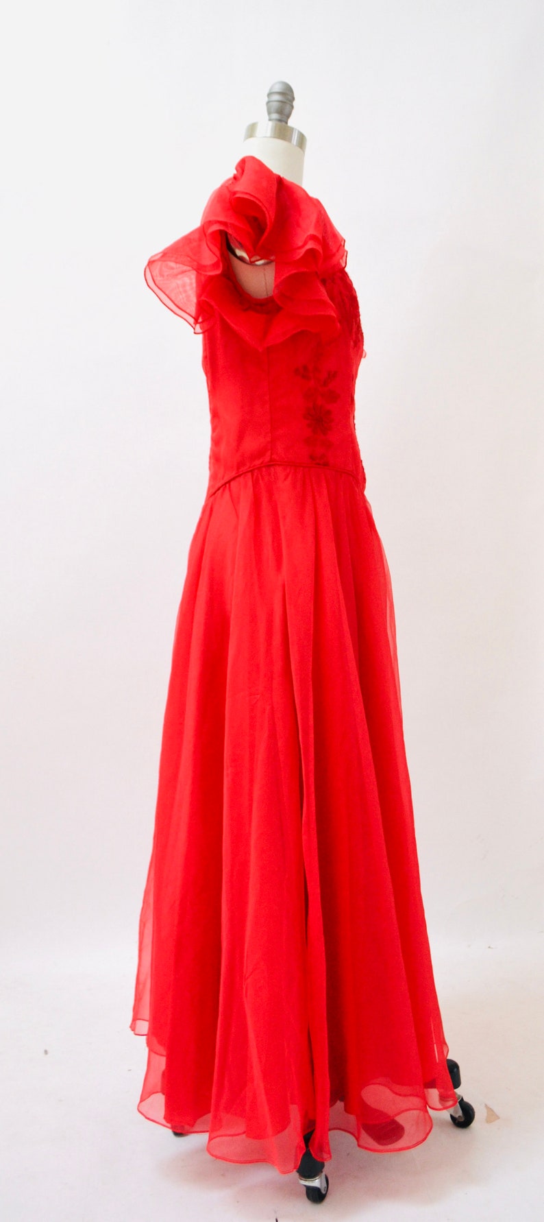 Vintage 70s Prom Dress Size Small Medium Red embroidered Ruffle Dress// 70s 80s Bridesmaid Dress Red Boho Prairie Southern Bell Dress image 5