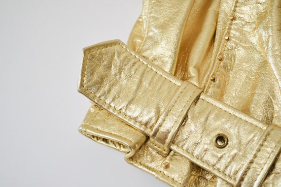 Amazing Vintage Studded Gold Leather Vest Size Me… - image 5