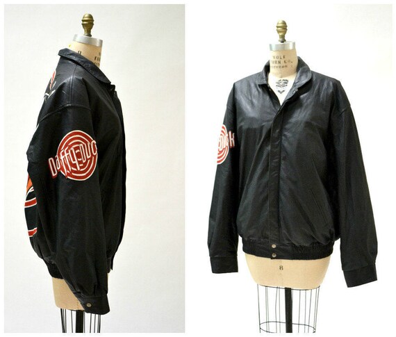 Vintage Black Leather Jacket with Comic Daffy Duc… - image 3