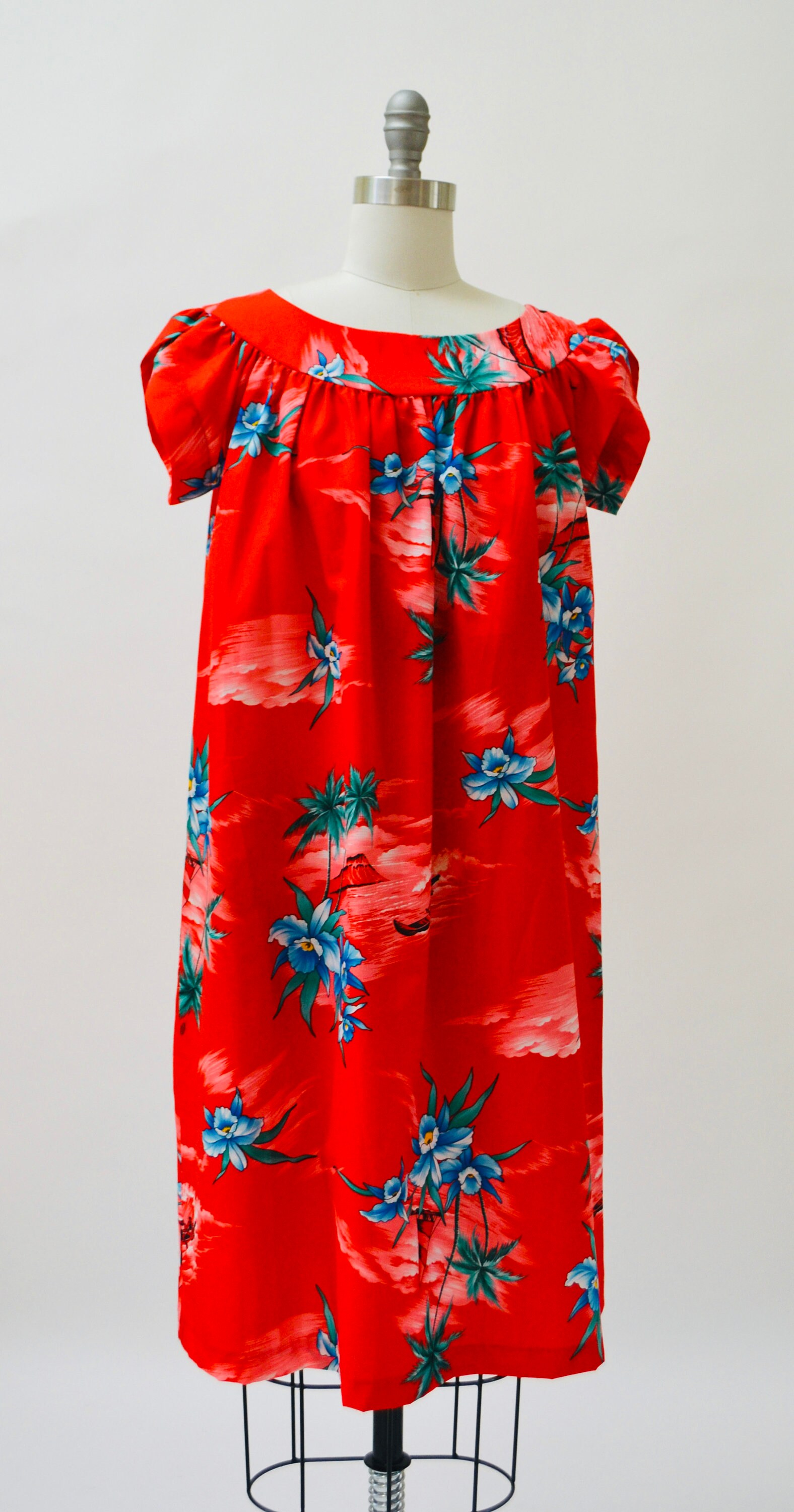 80s Vintage Red Hawaiian Floral Print Dress Size Large Beach Cover up ...