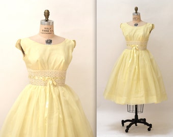 1950s Vintage Prom Dress// Crinoline 50s Party Dress in Yellow, Size Small// 50s Vintage Bridesmaid Dress in Yellow