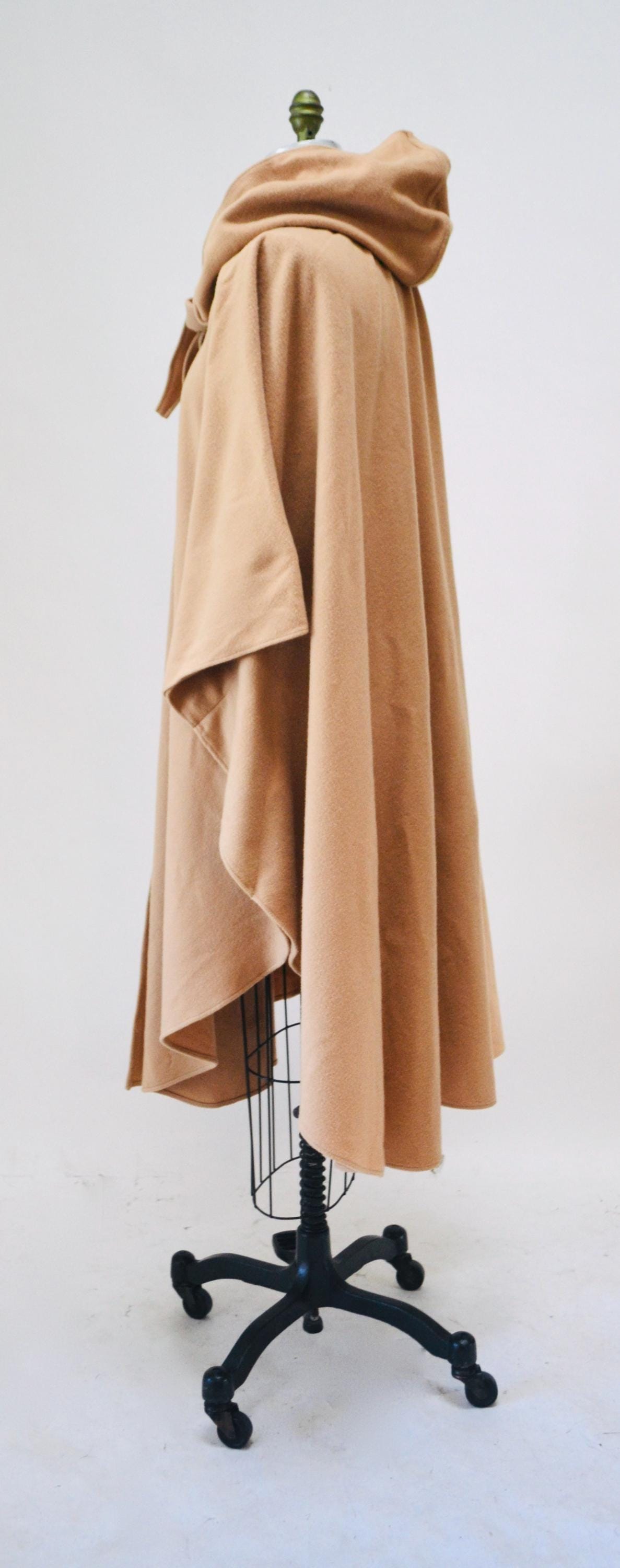 70s Vintage Camel Tan Wool Shawl Poncho Cape Brown Cape Cest