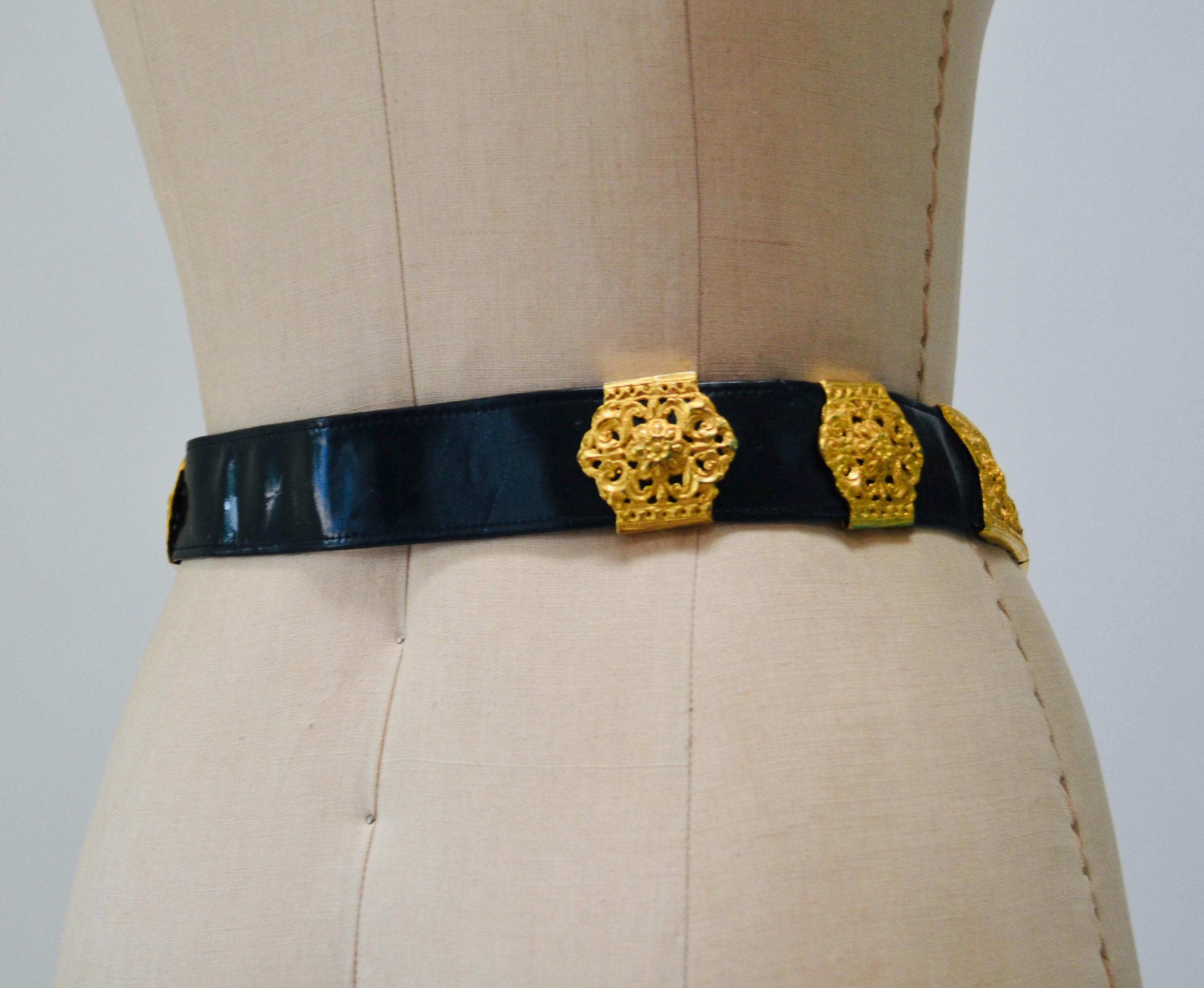 Vintage 70s Roberta Di Camerino Italian Black Leather Gold  display picture 2