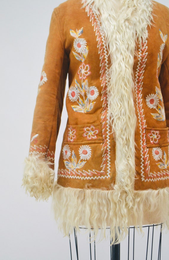 Vintage Embroidered Shearling Afghan Jacket Coat … - image 4