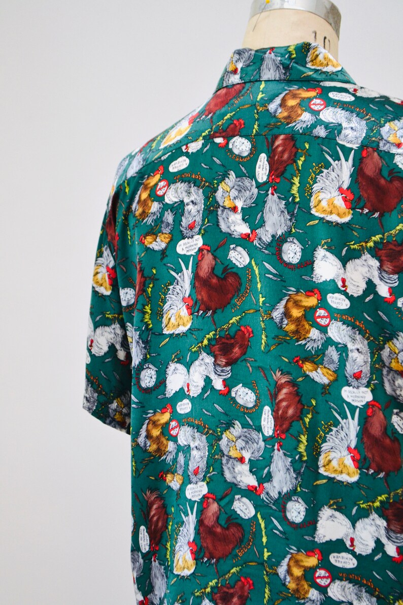 90s Nicole Miller Vintage Silk Shirt Printed Chickens Coffee// Vintage Silk Chicken Bird Animal Printed Shirt Green Button Down Medium image 7