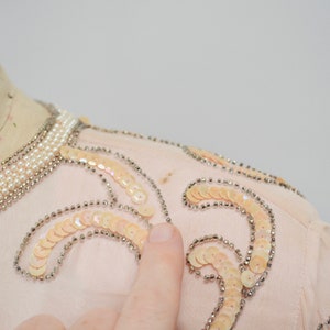 80s 90s Vintage Pink Peach Beaded Sequin Dress Small Medium // 80s 90s Glam Vintage Metallic Sequin Pink Cocktail Wedding Party Dress image 5