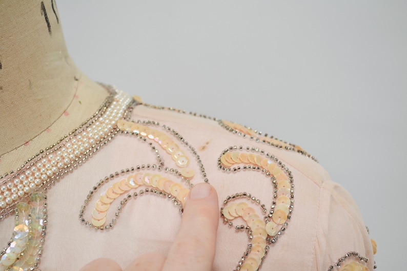 80s 90s Vintage Pink Peach Beaded Sequin Dress Small Medium // 80s 90s Glam Vintage Metallic Sequin Pink Cocktail Wedding Party Dress image 5