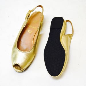 Vintage Gold Metallic Leather Sandals Slip on Heels Shoes 6 1/2 Burn Magli Made in Italy// Gold Leather Peep toling Backs Wedge 6 1/2 image 5