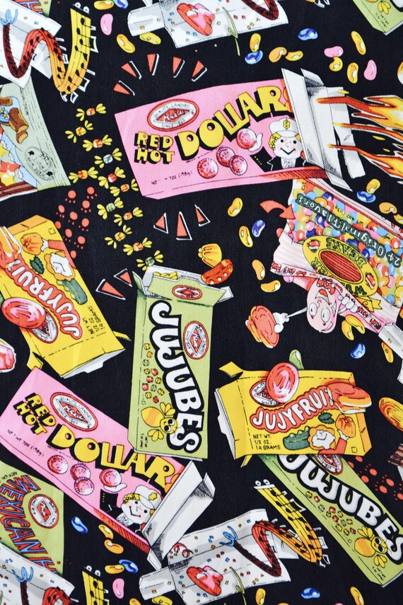 90 s vintage moyen Nicole Miller soie chemise moyen vintage avec impression de bonbons Junk Food / / Pop des années 90 art oral chemise de soie imprimé ea7416 90 s vintage moyen Nicole Miller soie chemise moyen vintage avec impression de bonbons Junk Food / / Pop des années 90 art oral chemise de soie imprimé ea7416