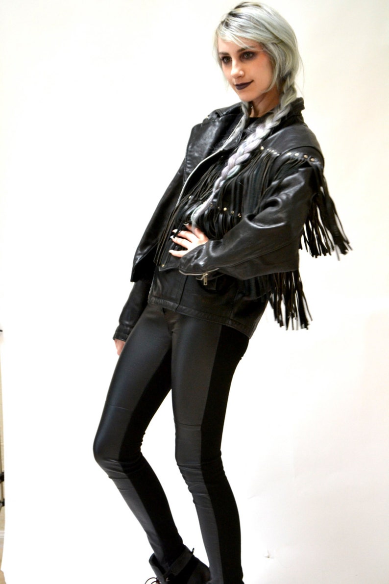 Vintage Black Leather Jacket with Fringe Size Medium Large// Vintage Black Leather Biker Jacket with Fringe size Large Motorcycle Jacket image 4